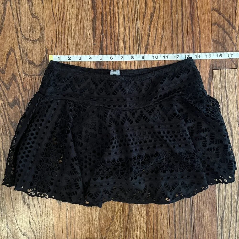 REKITA Women's Black Lace Swim Skirt Boho Whimsigoth Beachwear Chic Coquette M